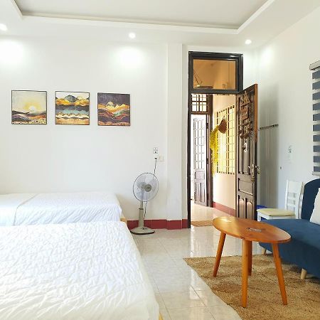 Chic Studio Homestay Хюе Екстер'єр фото
