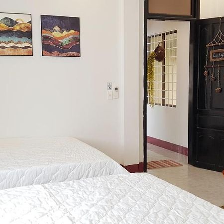 Chic Studio Homestay Хюе Екстер'єр фото