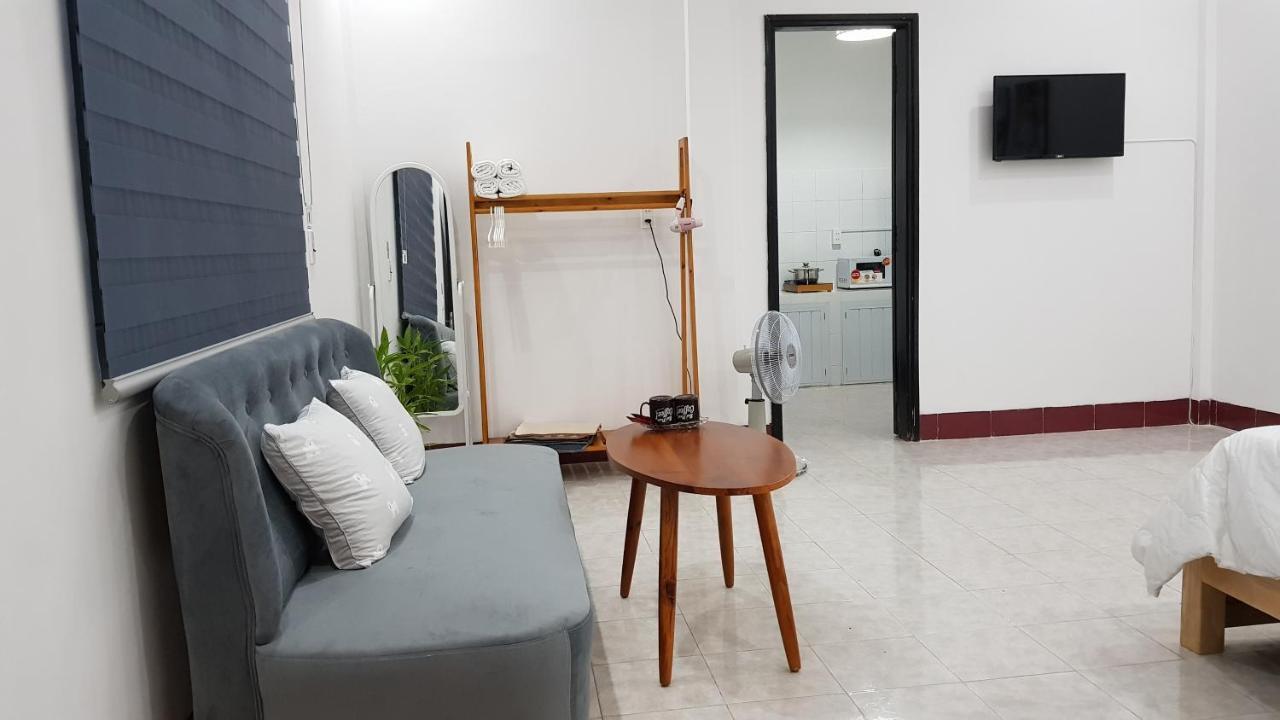 Chic Studio Homestay Хюе Екстер'єр фото
