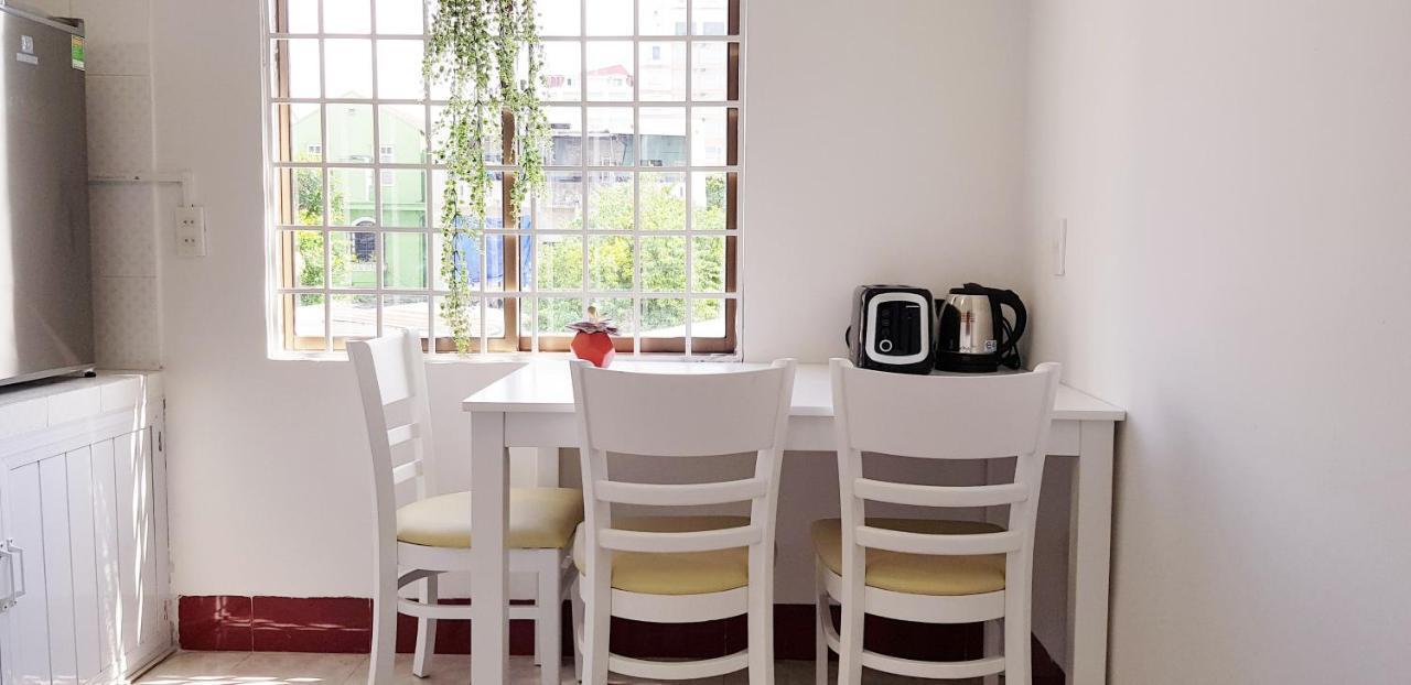 Chic Studio Homestay Хюе Екстер'єр фото